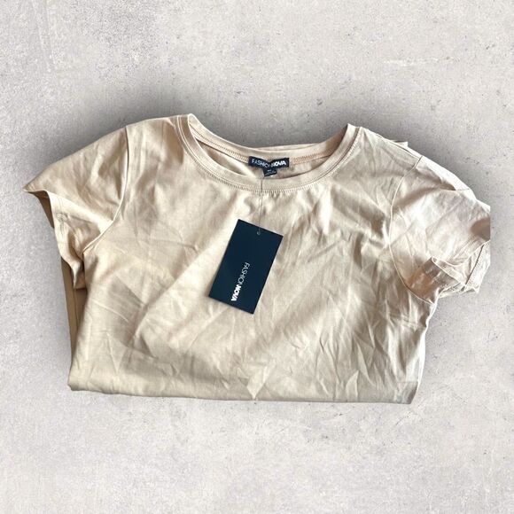 Fashion Nova | NWT Lily Crew neck T-shirt in Khaki Size M Medium - Picture 7 of 7